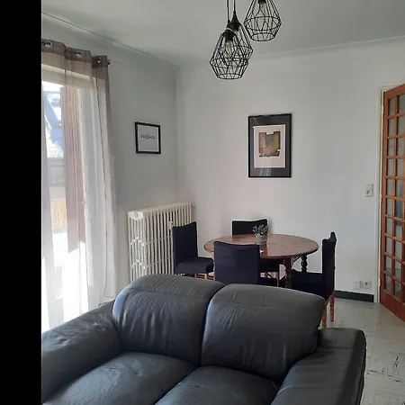Ruthen'Stay 1 Bedroom Apartment Rodez Buitenkant foto